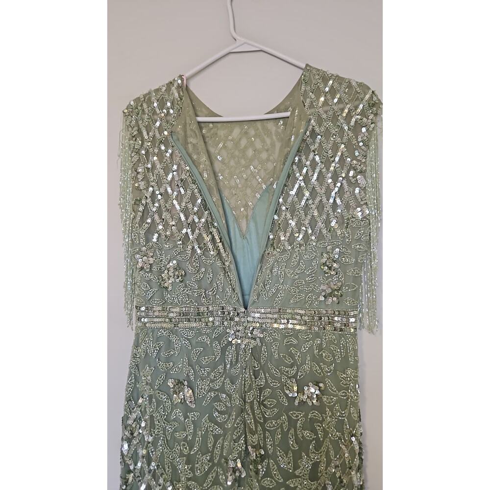 Mac Duggal High Neck Beaded Fringe Fitted Gown Size 10 - Picture 5 of 17